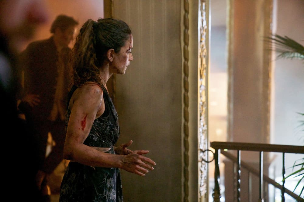 Things Get Messy - Queen of the South Season 3 Episode 10