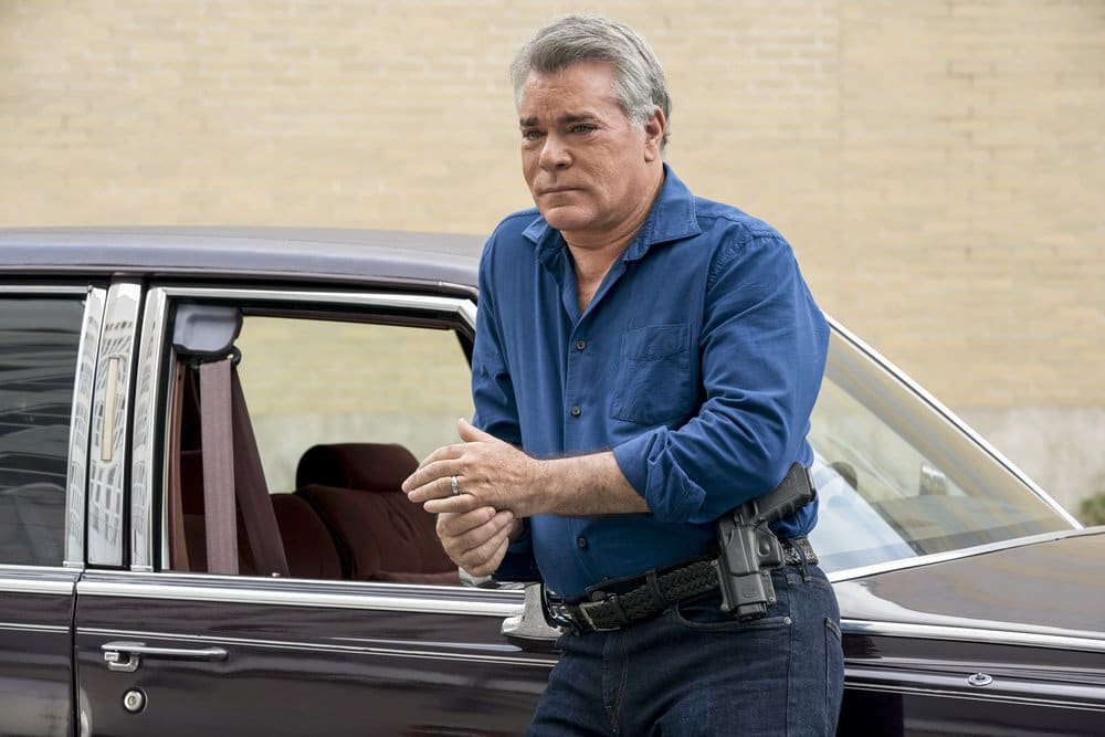 Woz Takes Care of His Family - Shades of Blue Season 3 Episode 10