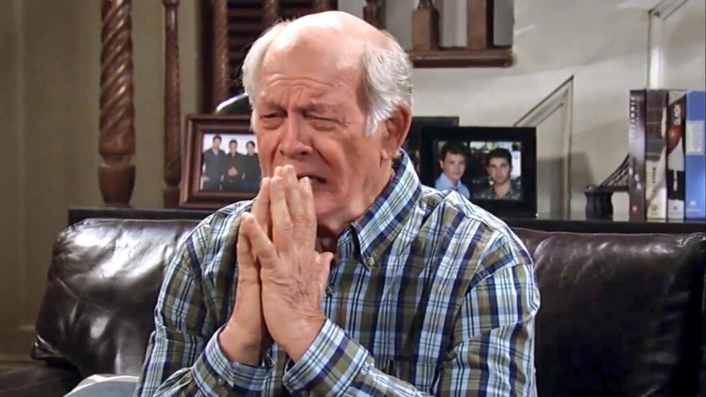 Mike's Confusion - General Hospital