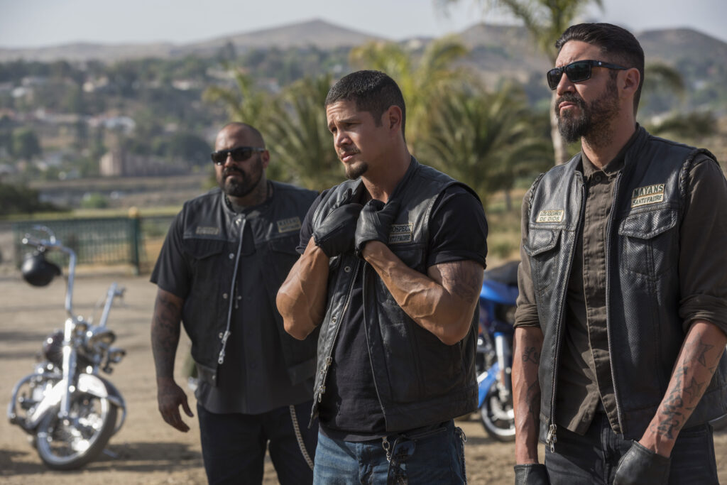 Plenty of Secrets - Mayans M.C. Season 1 Episode 4