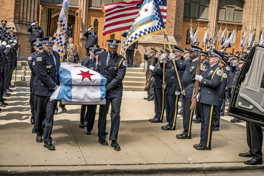 Remembering Olinksy - Chicago PD Season 6 Episode 1