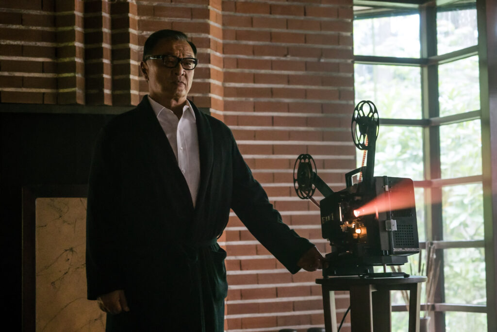 Tagomi Watches a Film - The Man in the High Castle