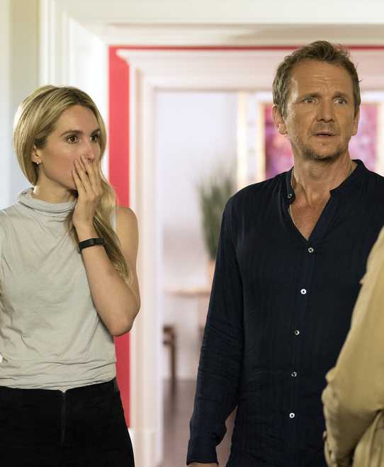A Creepy Couple - Law & Order: SVU Season 20 Episode 5
