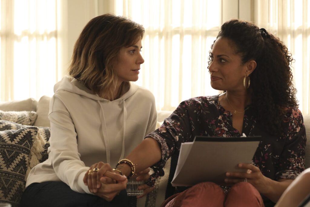 Business Partners - A Million Little Things Season 1 Episode 2