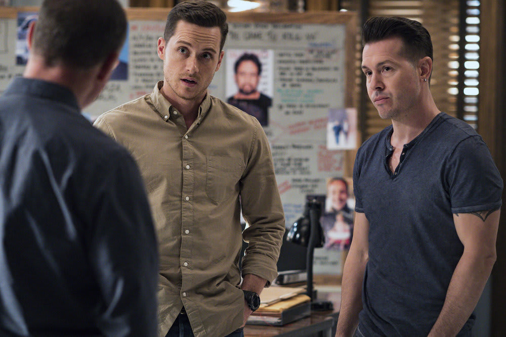 Cartel - Chicago PD Season 6 Episode 2