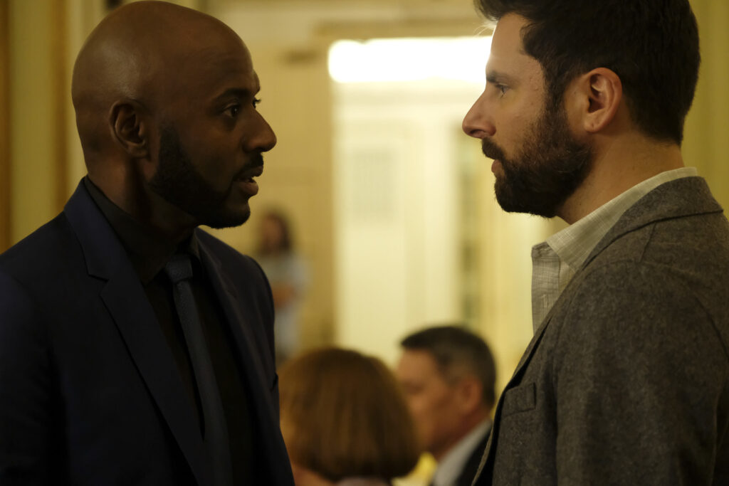 Checking in on a Friend - A Million Little Things Season 1 Episode 2