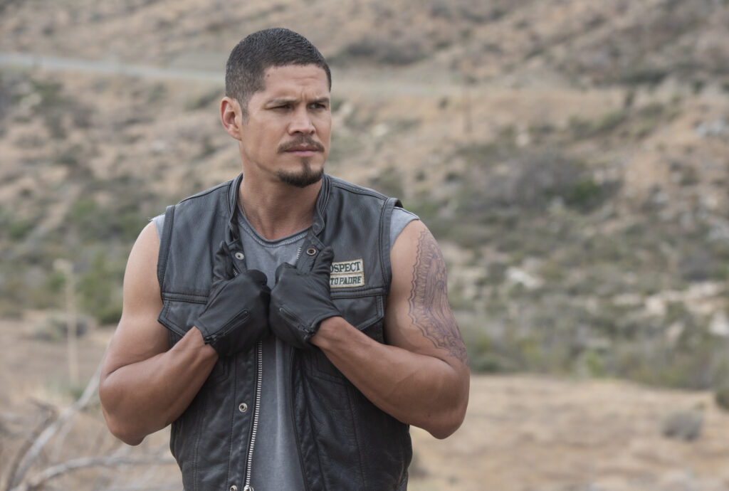 Decisions - Mayans M.C. Season 1 Episode 5