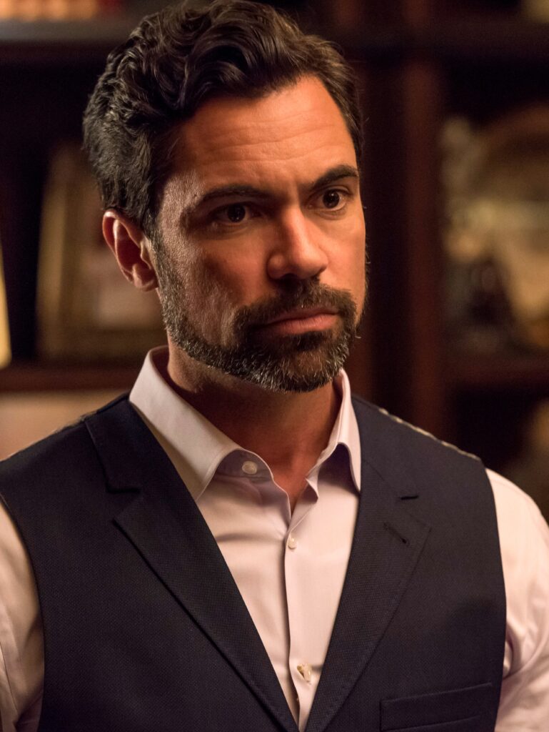 Miguel Tall - Mayans M.C. Season 1 Episode 6