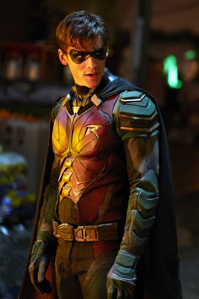 Robin Looks Annoyed - Titans