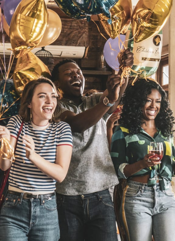 Surprise Party - God Friended Me Season 1 Episode 5