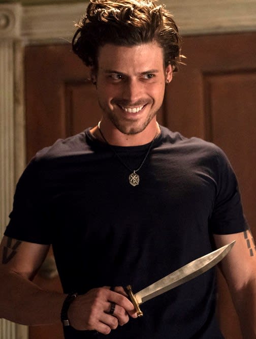 Tall Manfred - Midnight, Texas Season 2 Episode 1