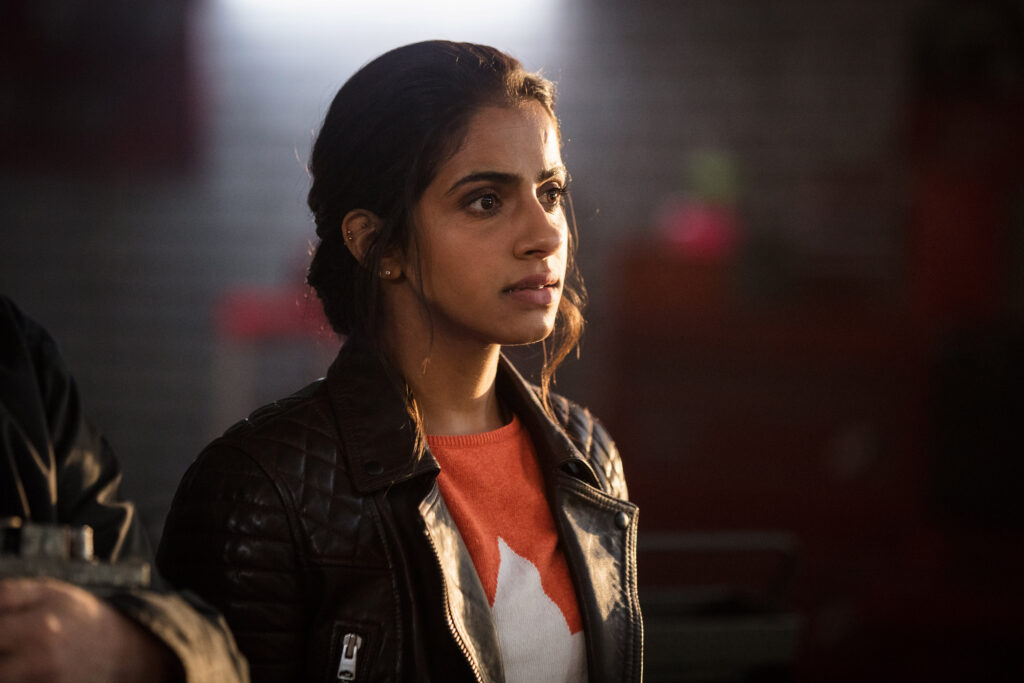 Yasmin Khan, Yaz To Her Friends - Doctor Who Season 11 Episode 1
