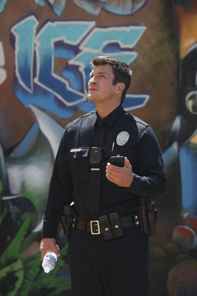 Looking Up - The Rookie Season 1 Episode 5