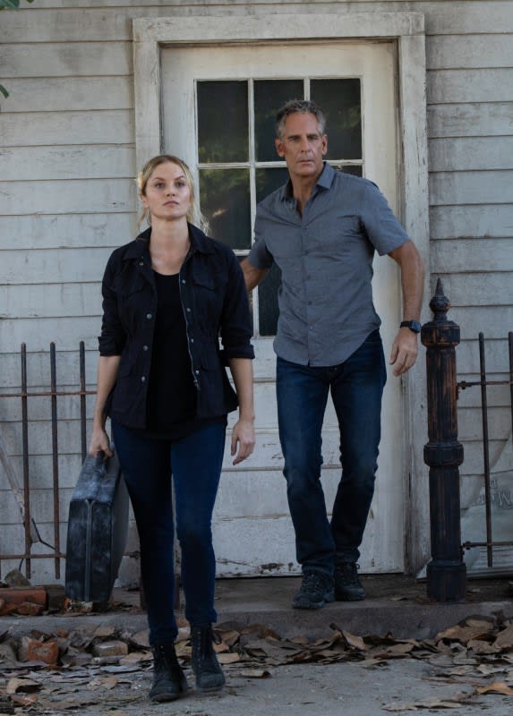 Recovering Data - NCIS: New Orleans Season 5 Episode 10