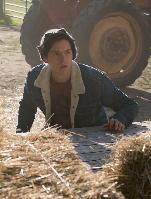 Trouble In Tumbleweeds - Riverdale Season 3 Episode 7