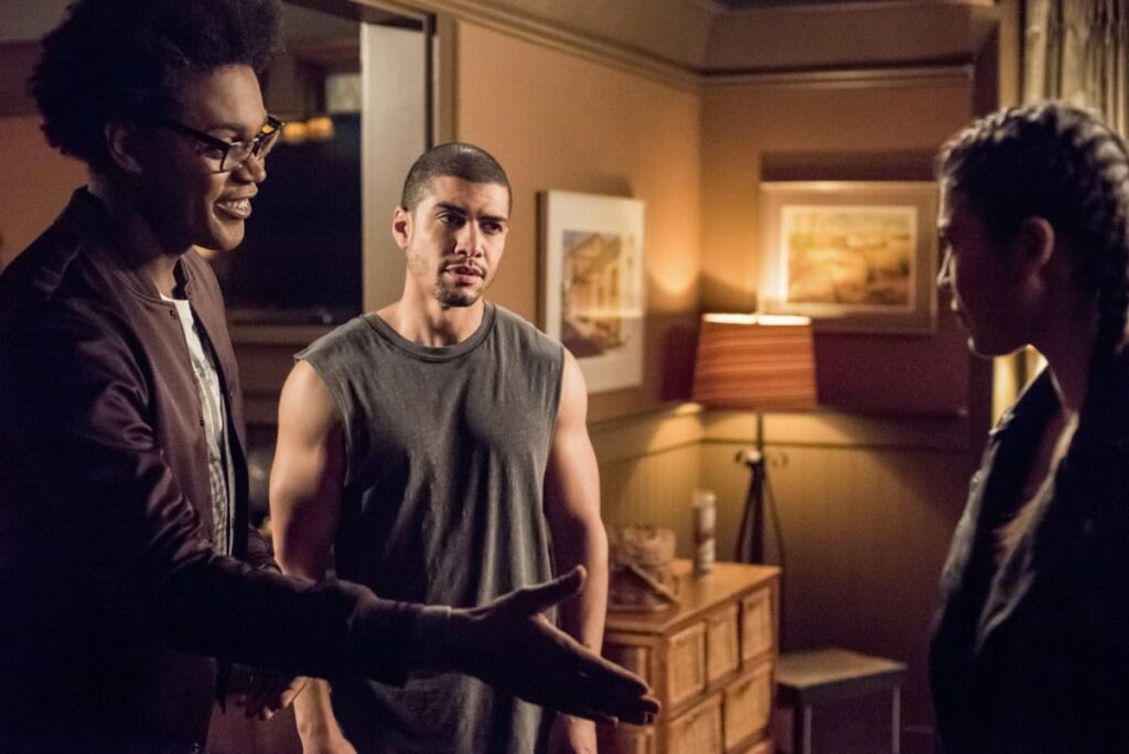 Curtis Has Questions - Arrow Season 7 Episode 10