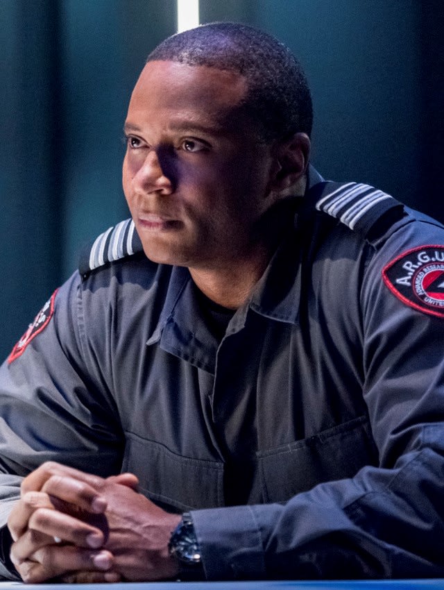 My Enemy Is My Friend - Arrow Season 7 Episode 10