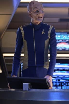Saru Holds Firm - Star Trek: Discovery Season 2 Episode 2