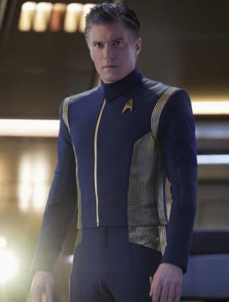 Vertical Pike Uniform - Star Trek: Discovery Season 2 Episode 2