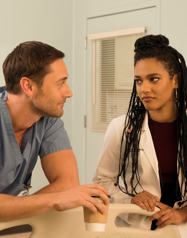 Besties - Tall - New Amsterdam Season 1 Episode 14