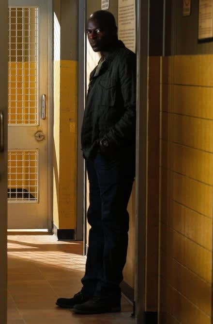 Dembe Visits Red - The Blacklist Season 6 Episode 5