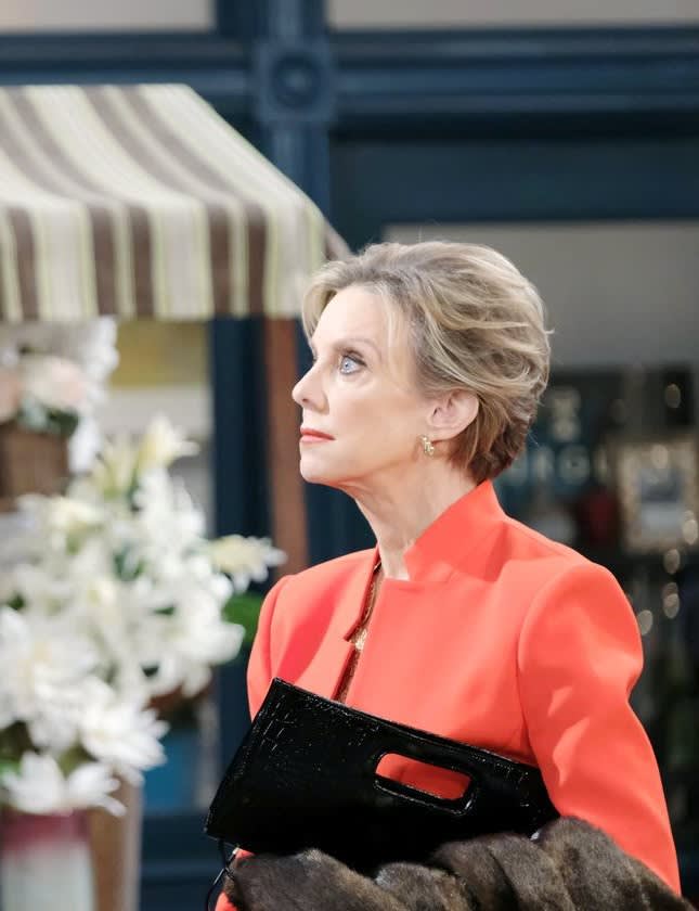 Diana's Bombshell - Days of Our Lives