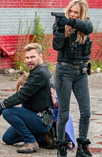 Notion of Loyalty - Chicago PD Season 6 Episode 10