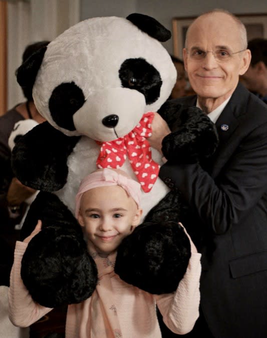 Russell Helps a Kid Out - Madam Secretary Season 5 Episode 14