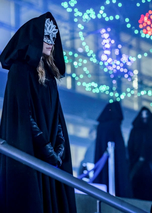 A Costume for the Glades - Arrow Season 7 Episode 16