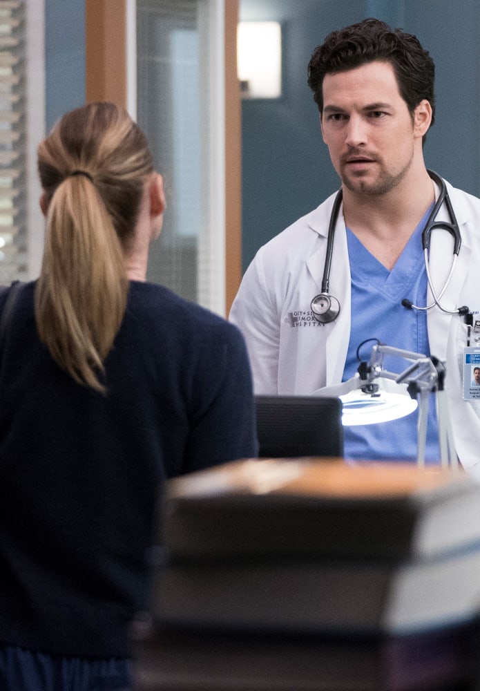 A Disagreement - Tall - Grey's Anatomy