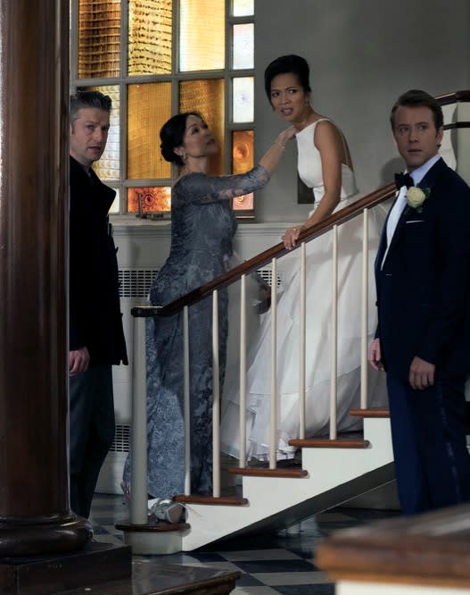 A Shocked Wedding Party - Law & Order: SVU Season 20 Episode 19