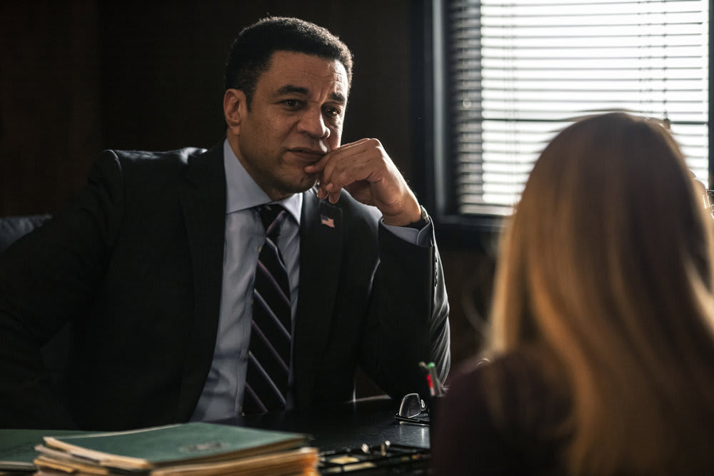 Asking Question - The Blacklist Season 6 Episode 15
