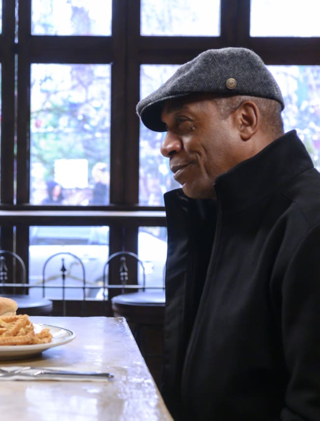 Bishop of New York - God Friended Me Season 1 Episode 20