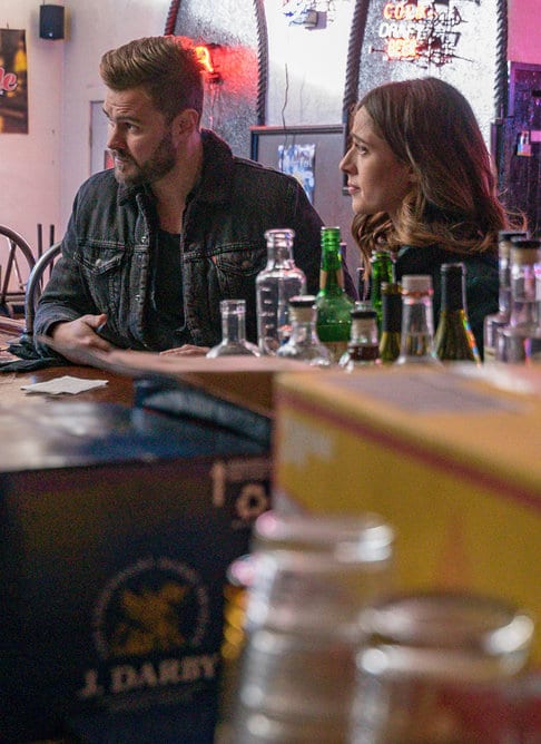 Have You Seen This Guy? - Chicago PD Season 6 Episode 19