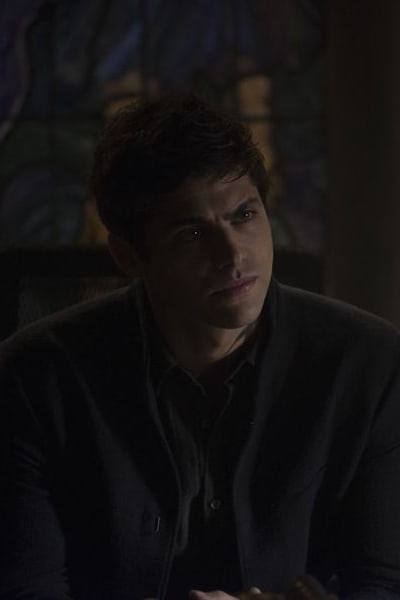 Head of the Institute - Shadowhunters Season 3 Episode 20