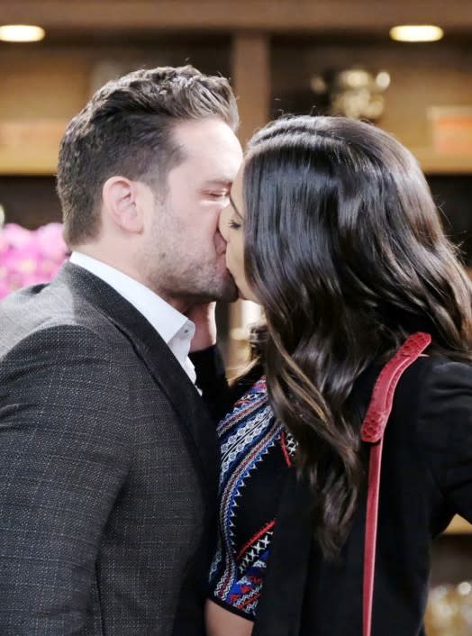 Kissing the Enemy - Days of Our Lives