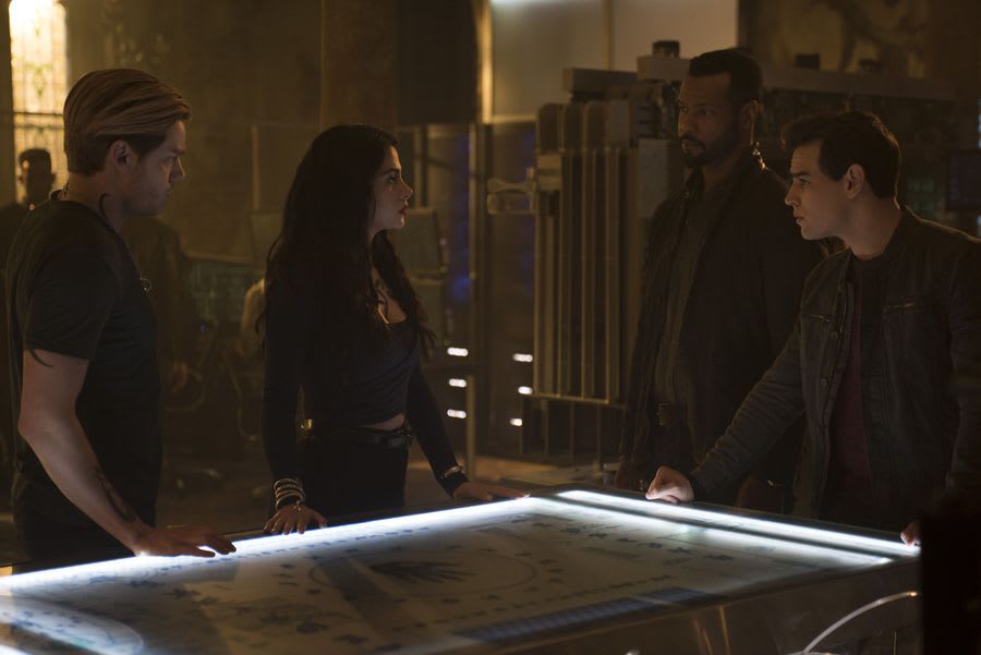 Left Out - Shadowhunters Season 3 Episode 20