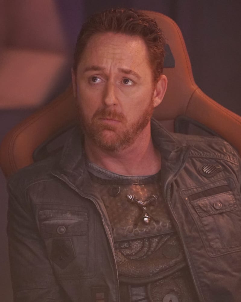 Malloy's Game - The Orville Season 2 Episode 14