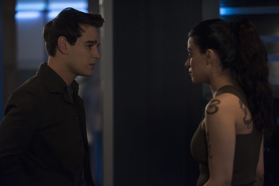 Sizzy - Shadowhunters Season 3 Episode 19