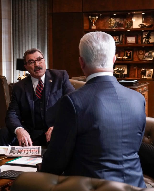 The Latest Meeting - Blue Bloods Season 9 Episode 18
