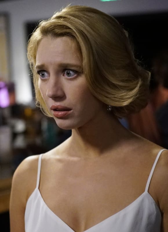 Support Me - Jane the Virgin Season 5 Episode 6