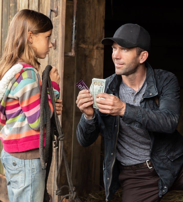 Surprise Visitor - NCIS: New Orleans Season 5 Episode 23