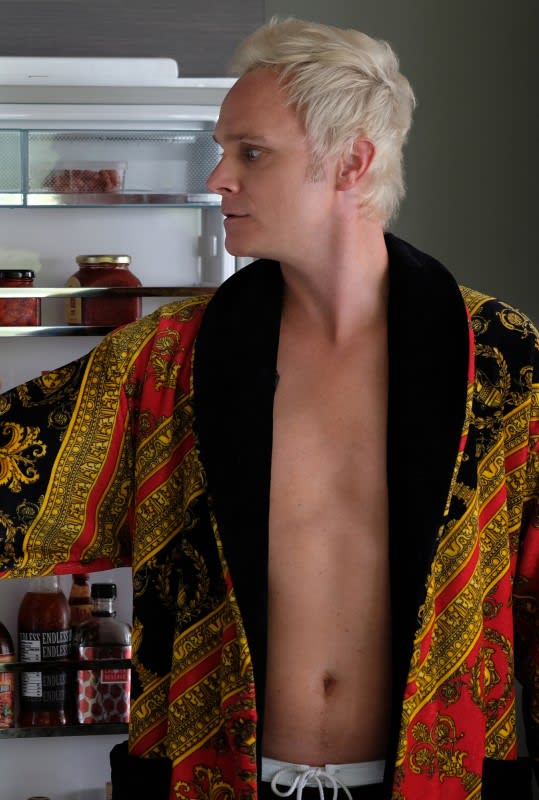 The Brain Man - Tall - iZombie Season 5 Episode 1