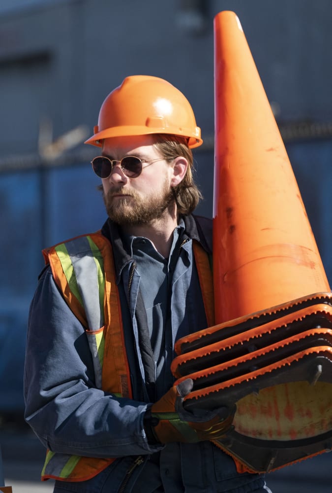 Deran Gets Busy - Animal Kingdom Season 4 Episode 4