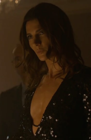 Getting Attention - Absentia Season 2 Episode 6