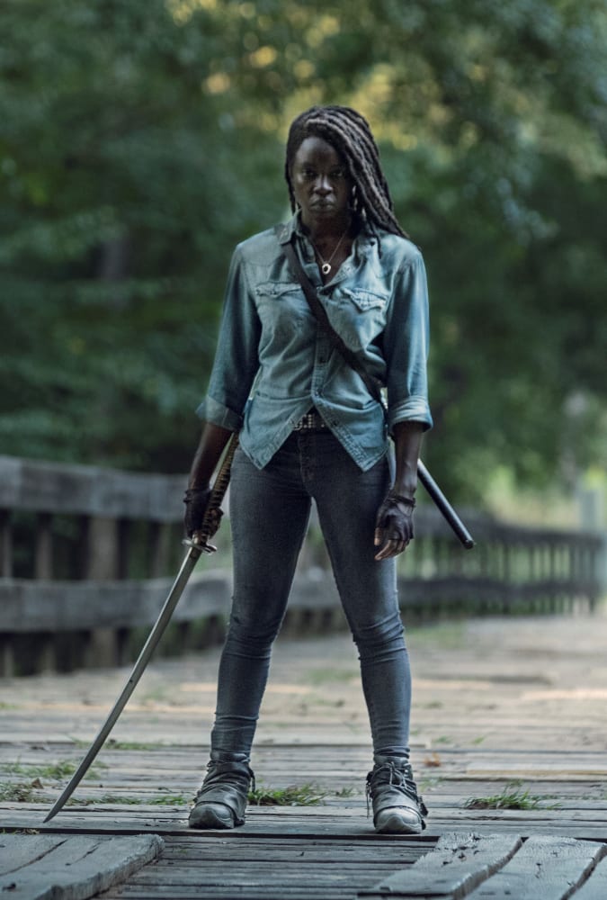 At The Ready - The Walking Dead Season 9 Episode 9