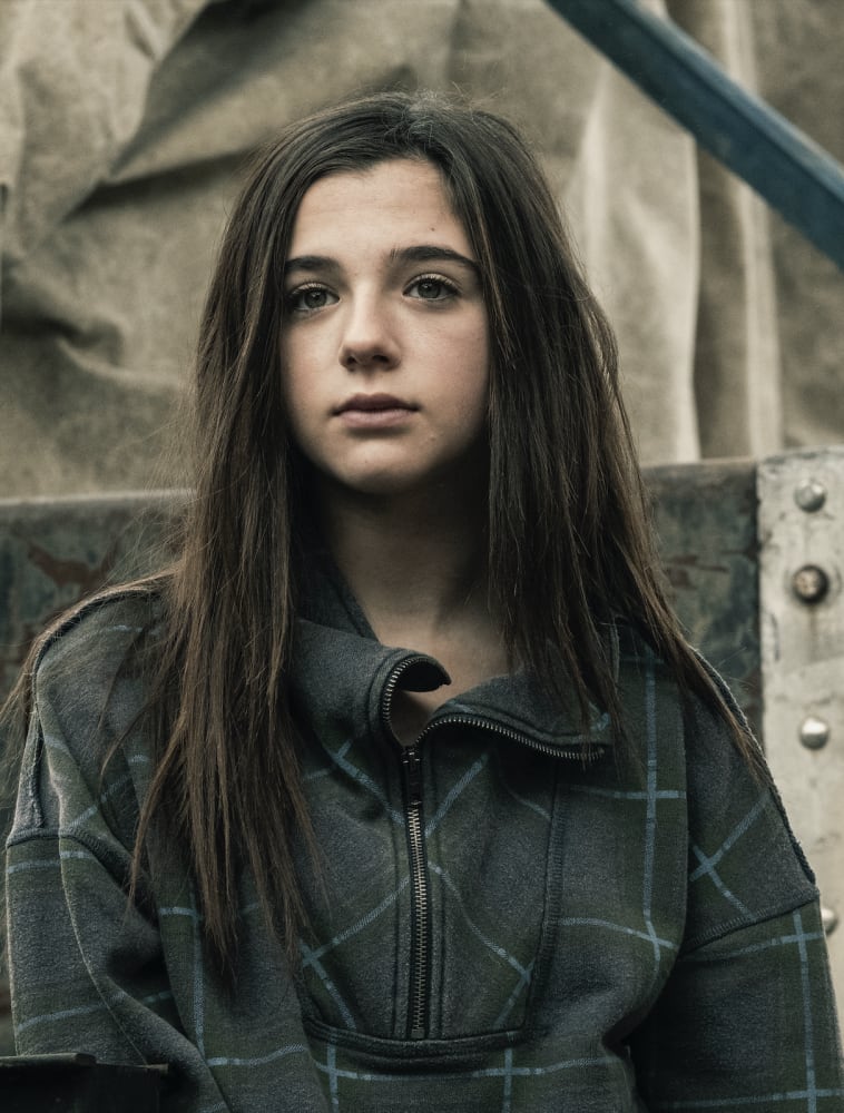 Charlie Joins in the Fight - Fear the Walking Dead Season 5 Episode 6