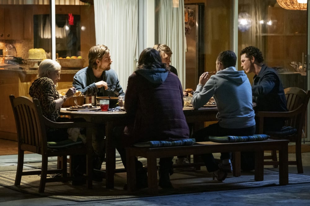 Family Fest - Animal Kingdom Season 4 Episode 1
