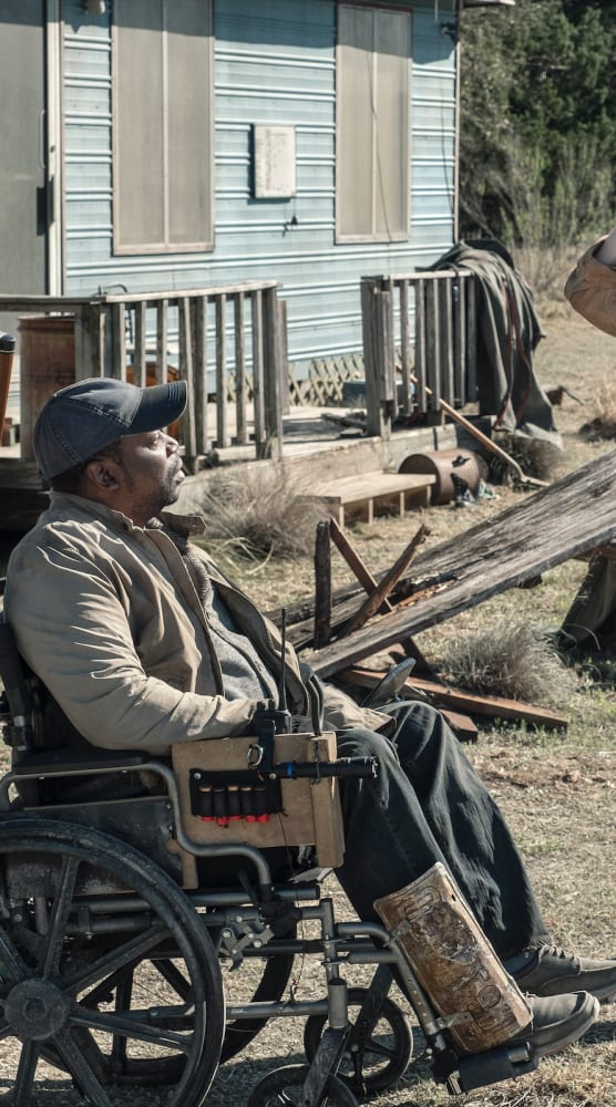 Wendell Searches for Answers - Fear the Walking Dead Season 5 Episode 8