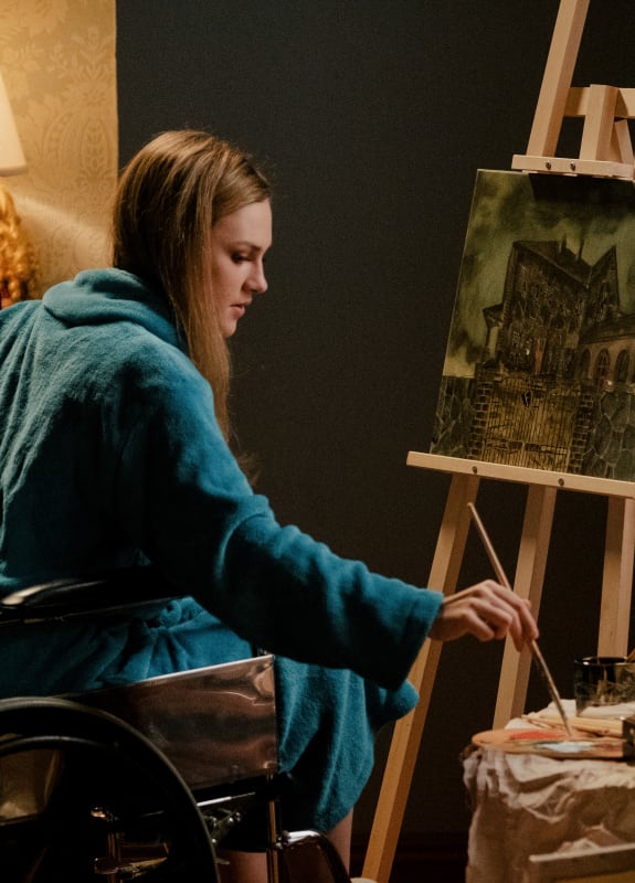 Annie Paints - Tall